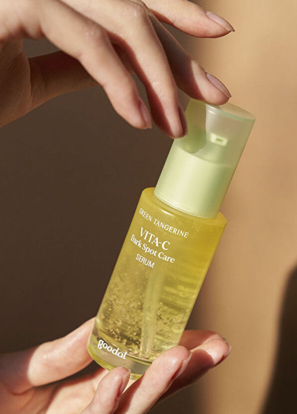 Goodal Green Tangerine Vita C Dark Spot Care Alpha Brightening Skin Serum - 2