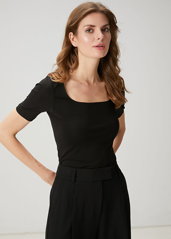 Beymen Club Black Square Neck T-Shirt - 1