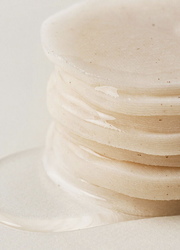 House Of Hur Brightening Skin Prep Essence Color Equalizer Illuminating Face Pads 140 ml - 2