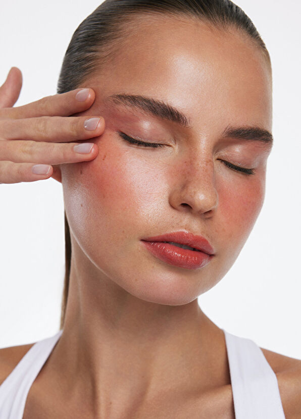 INO Beauty Peony SPF30 Yumuşak ve Nemlendirici Stick Ruj Allık 4,5 gr  - 2