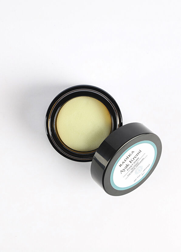 Radika Aromatherapy Çatlak Kuruluk ve Mantar Karşıtı Doğal Ayak Kremi 30 gr - 2
