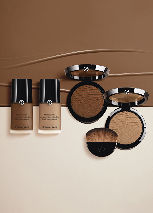 Giorgio Armani Luminous Silk Glow Fusion Powder 5.5 - 4