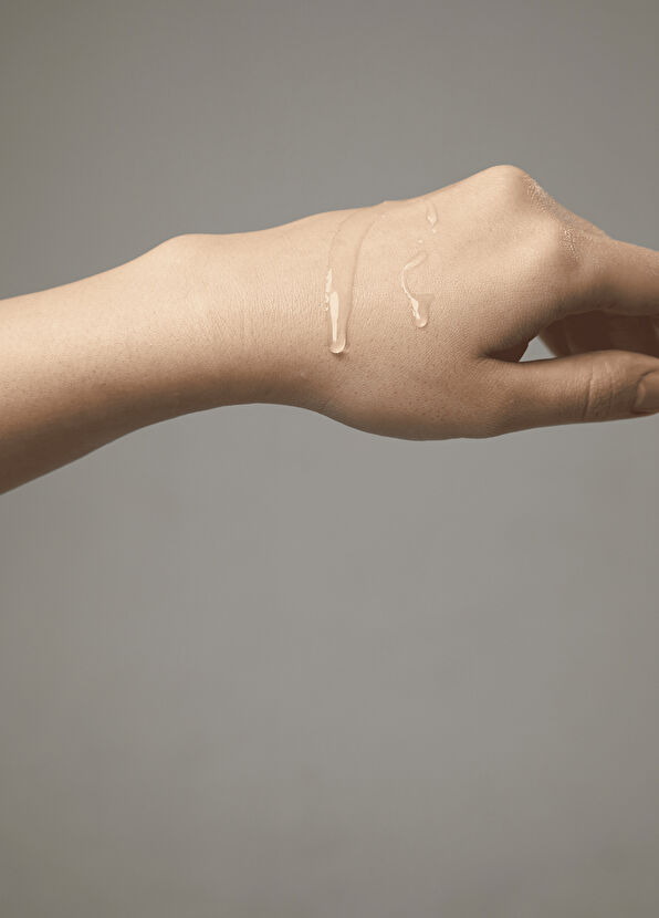 Meditheraphy Mugwort Super Calming Hassas Ciltler İçin Yatıştırıcı Cilt Toniği 250 ml - 4