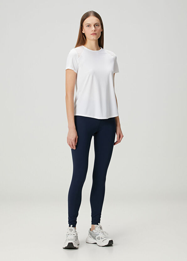 lululemon Sculpt White T-Shirt - 2