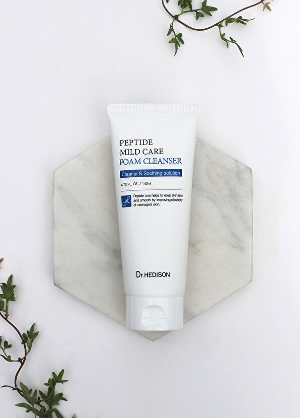 Dr. Hedison Purifying Foam Facial Cleanser for Sensitive Skin with Peptide Content 140 ml - 2