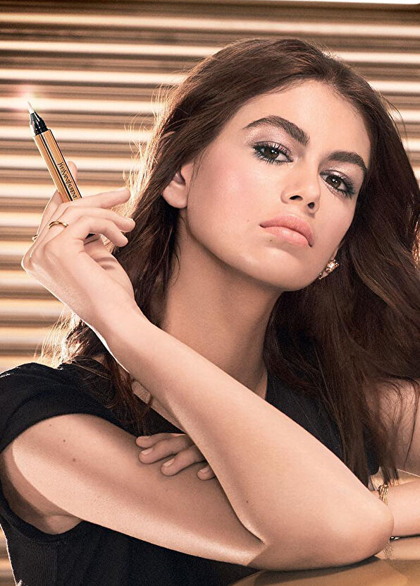 Yves Saint Laurent Touche Eclat 2 5 Luminous Vanilla Kapatıcı - 2