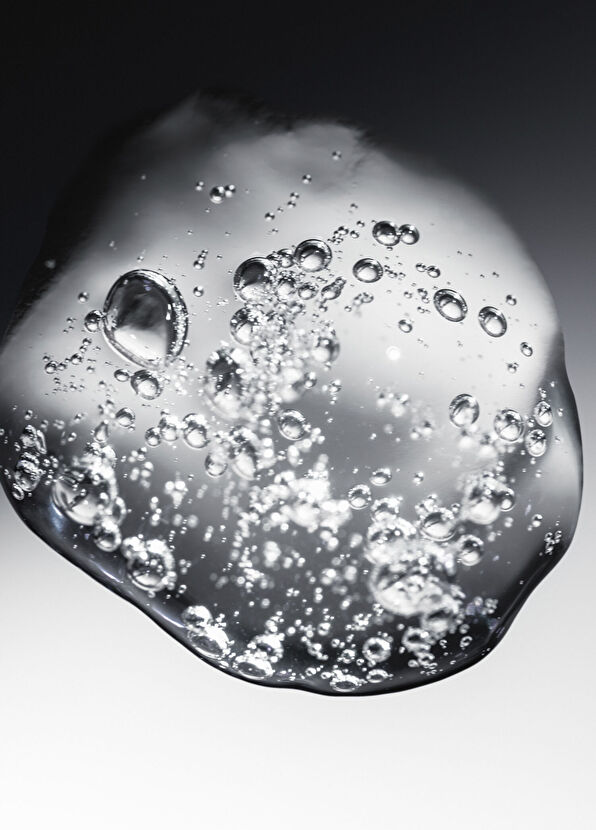 Mádara Age Pro Yoğun Nemlendirici Hyaluron Jel Cilt Serumu 75 ml - 2