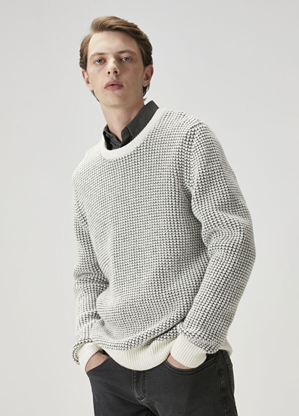 Beymen Club Off-White Textured Wool Sweater - 1