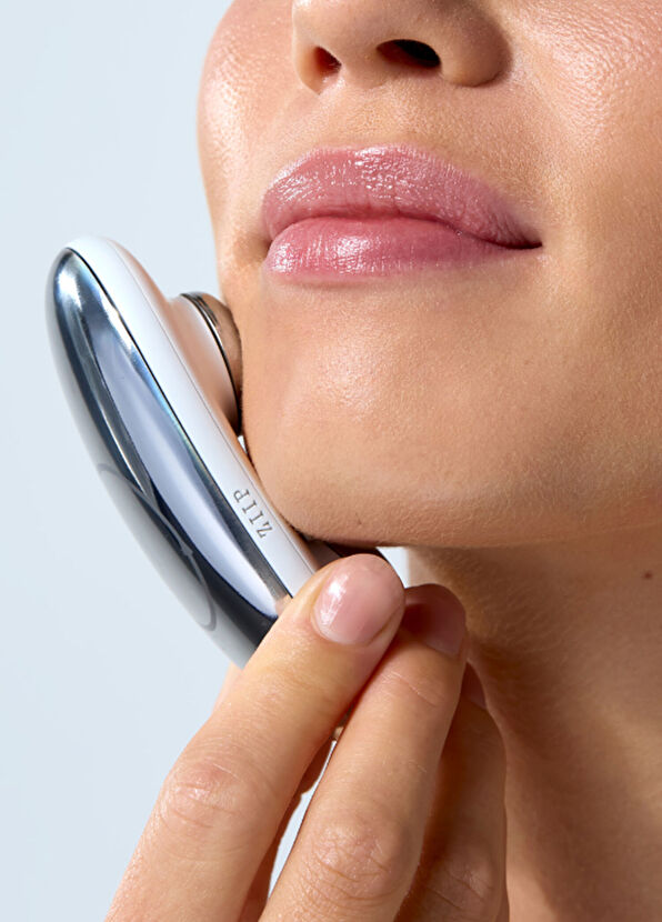 Currentbody Skin Ziip Halo Kit Anti-Aging & Blemish Skincare Device - 2