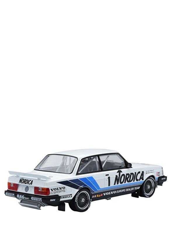 IXO Model 1986 Volvo 240 Turbo #1 ETCC Brünn 1:18 Beyaz Model Araba - 2