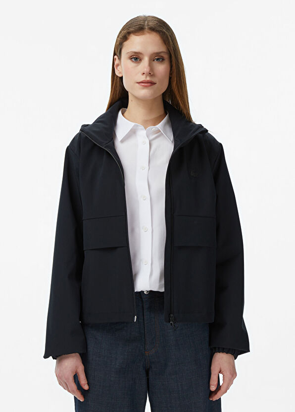 Siyah Baskılı Kapüşonlu Regular Fit Kadın Yağmurluk - Görsel 2