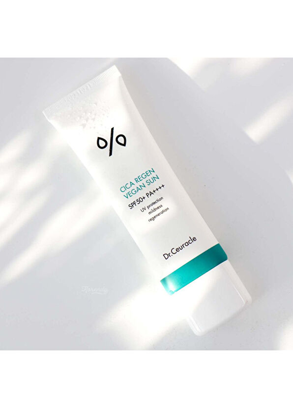 Dr. Ceuracle Cica Regen Vegan Sun SPF50+ PA++++ Cica Özlü Kimyasal Filtreli UV Güneş Koruyucu Krem 50 ml - 4