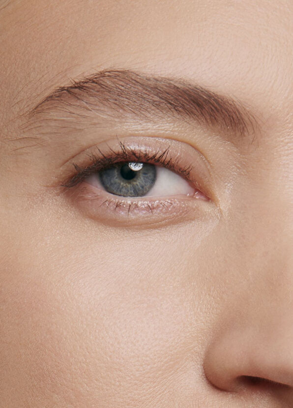 CHANEL Ultra Le Teint Le Ultra Kalıcılık Fondöten - 4