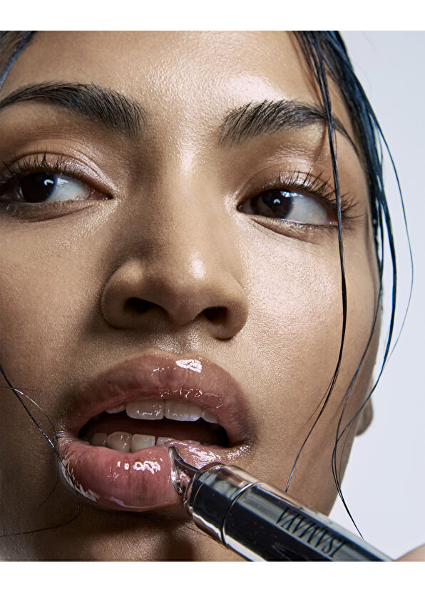 Isamaya Hyalurolip - Lucient - 3