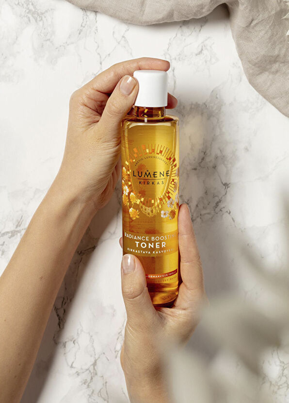 Lumene Radiance Boosting Toner Canlandırıcı Işıltı Arttırıcı Yüz Toniği 200 ml - 3