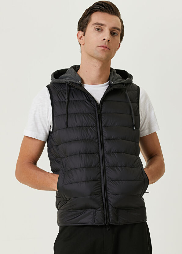 Beymen Club Essential Siyah Kapüşonlu İnce Dolgulu Yelek - 2