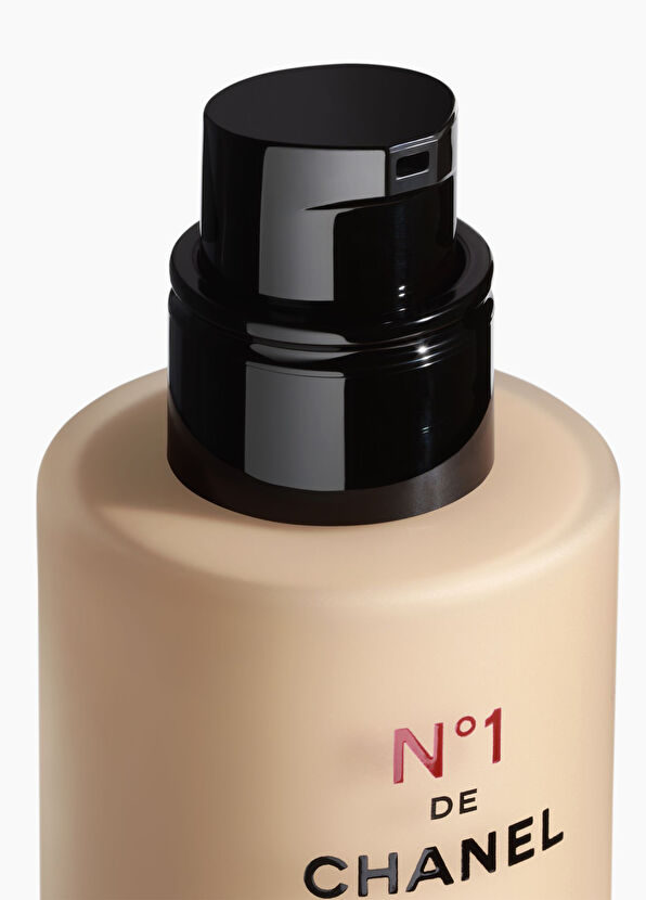 CHANEL N°1 De Chanel Revitalizing Foundation B30 30Ml - 2
