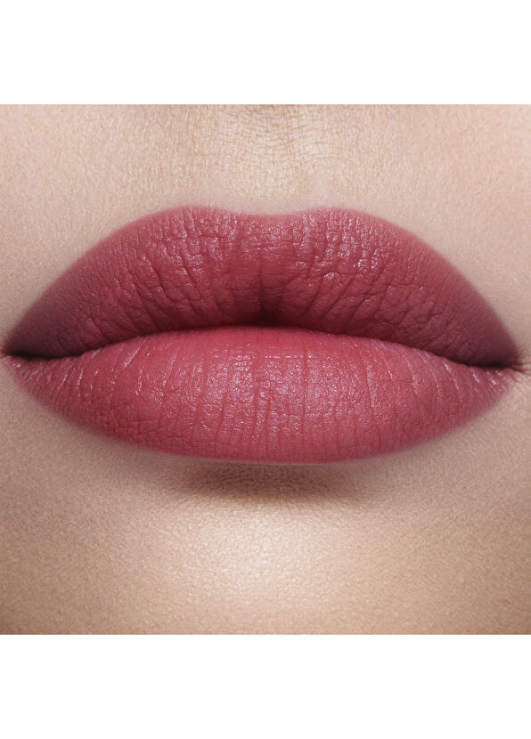 Charlotte Tilbury Airbrush Flawless Lip Blur - Rose Blur - 4