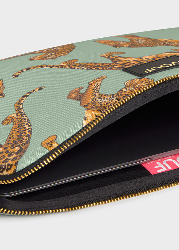 Emerald Leopard Desenli 13" 14" Laptop Kılıfı - Görsel 3