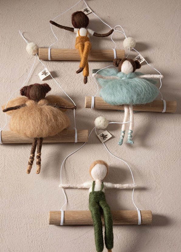 2 Stories Magnus Çocuk Figürü Duvar Dekoru - 4