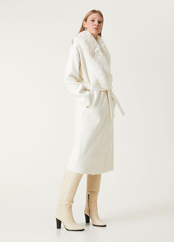 Beymen Club Beyaz Yakası Suni Kürklü Kruvaze Kaşe Palto - 1