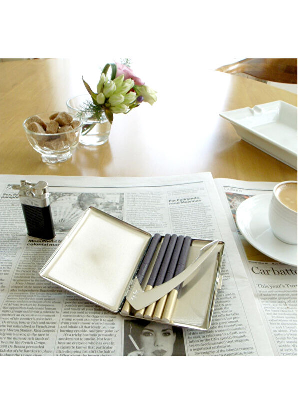 Pearl Japan Cosmos Croco White 9-Piece Leather Long Cigarette Case - 3