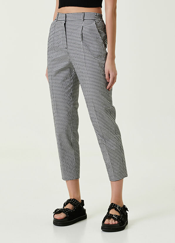 Beymen Club Black and White Houndstooth Cigarette Pants - 2