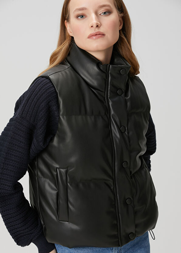 Beymen Club Black Puffer Vest - 1