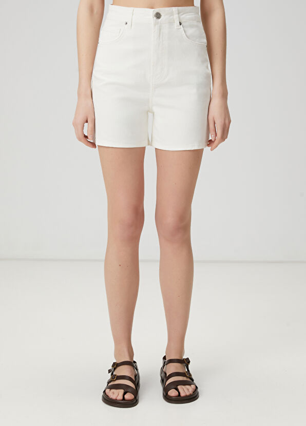 Beymen Club Kırık Beyaz Denim Şort - 2