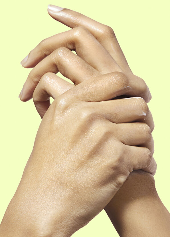 Nuxe Sweet Lemon Onarıcı Besleyici ve Koruyucu El ve Tırnak Bakım Kremi 50 ml  - 2