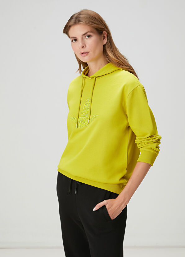 Beymen Club Açık Yeşil Kapüşonlu Karalama Kuş Nakışlı Sweatshi - 1