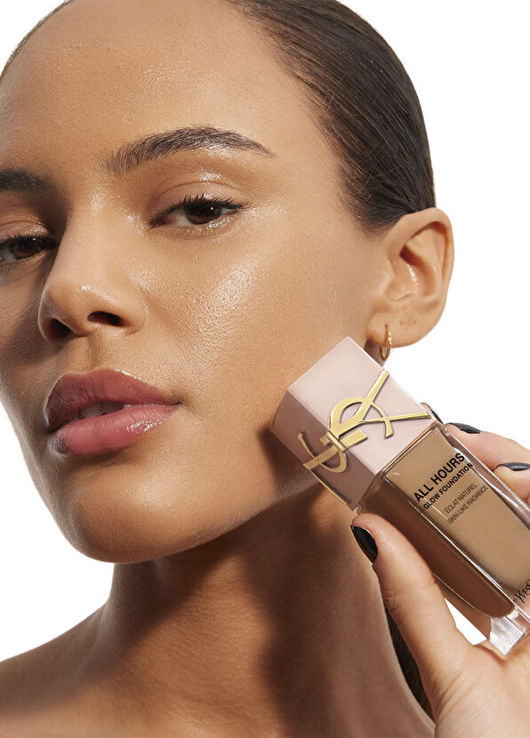Yves Saint Laurent All Hours Glow Fondöten MN10 - 3