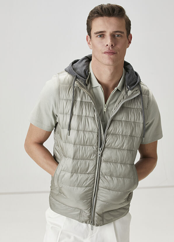 Beymen Club Açık Haki Kapüşonlu Puff Yelek - 4