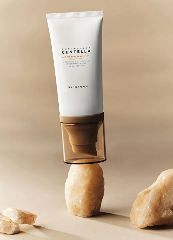 Skin1004 Madagascar Centella Air-Fit Light SPF30 PA++++ Güneş Kremi 50 ml - 2