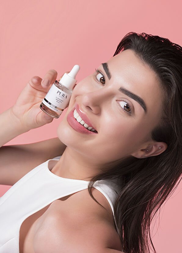 PURA Just for purity C Vitamini Leke ve Renk Eşitsizliğinde Etkili Aydınlatıcı Cilt Serumu 30 ml - 2