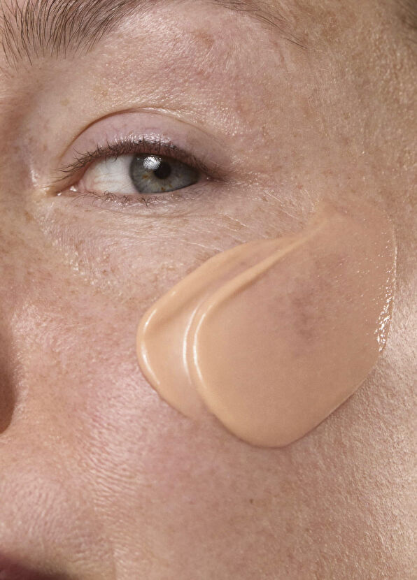 Mádara KOJIC ALTERNATIVE Kojic Acid Alternative Plant-Based Pigment Serum - 2