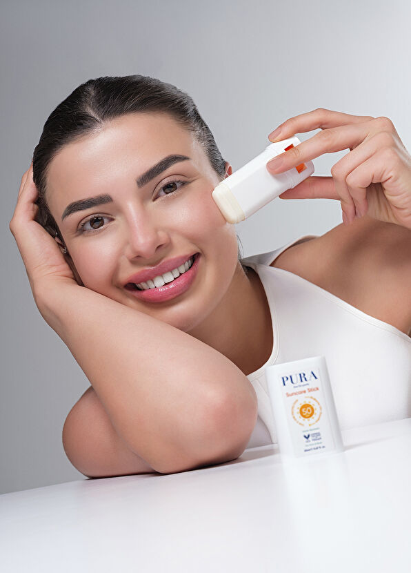 PURA Just for purity Mineral Bazlı SPF50+ Koruyucu Stick Güneş Kremi 20 ml - 2