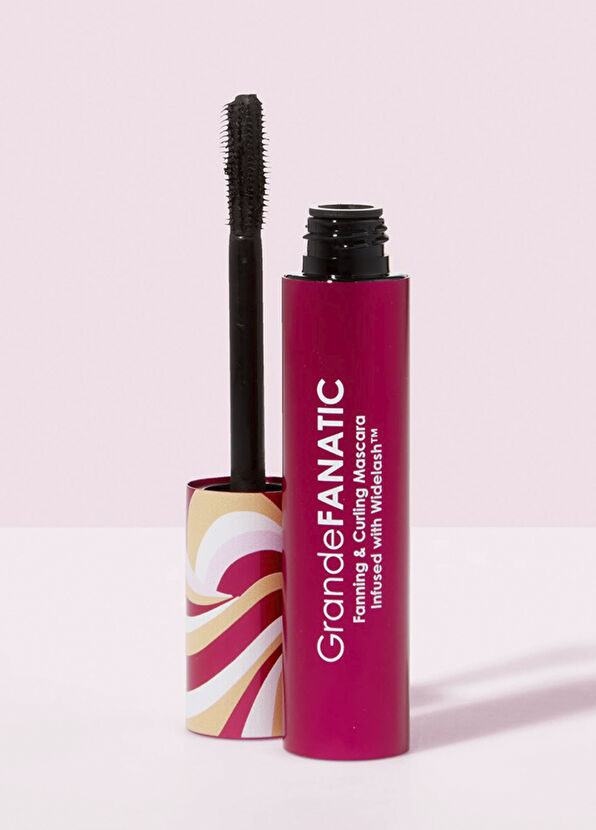 Grande Cosmetics GrandeFanatic Black Kirpik Uzatan ve Kıvıran Maskara - 4