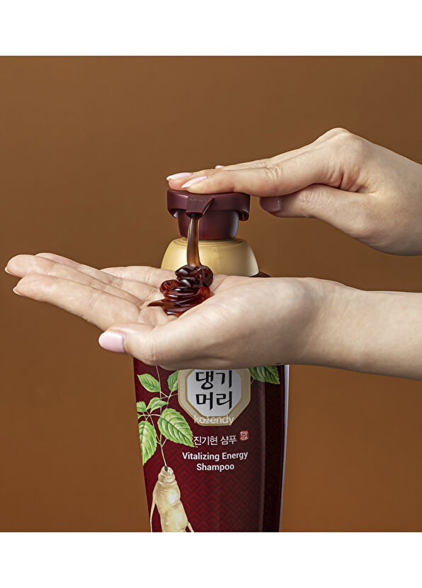 Daeng Gi Meo Ri Vitalizing Energy Shampoo Hair and Scalp Nourishing Shampoo 500 ml - 2