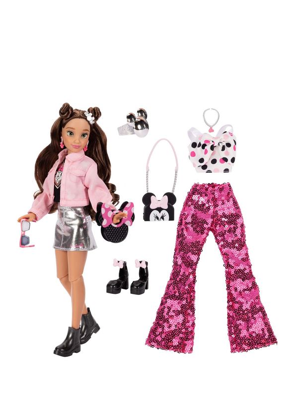 Disney ily 4Ever Minnie Mouse Themed Model Doll and Accessories 23947 - 2