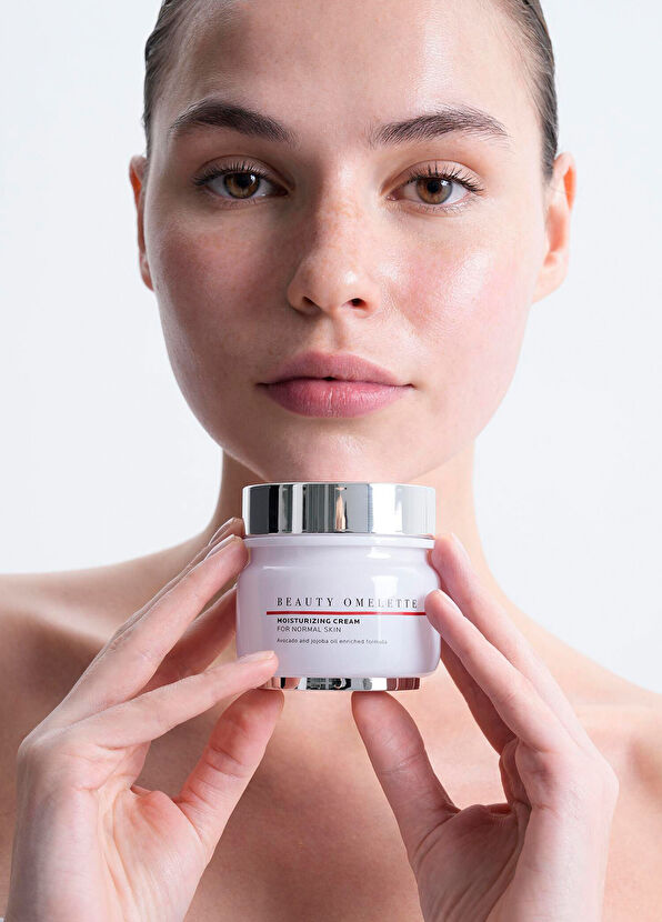 Beauty Omelette Moisturizing Cream for Normal Skin 50g - 2