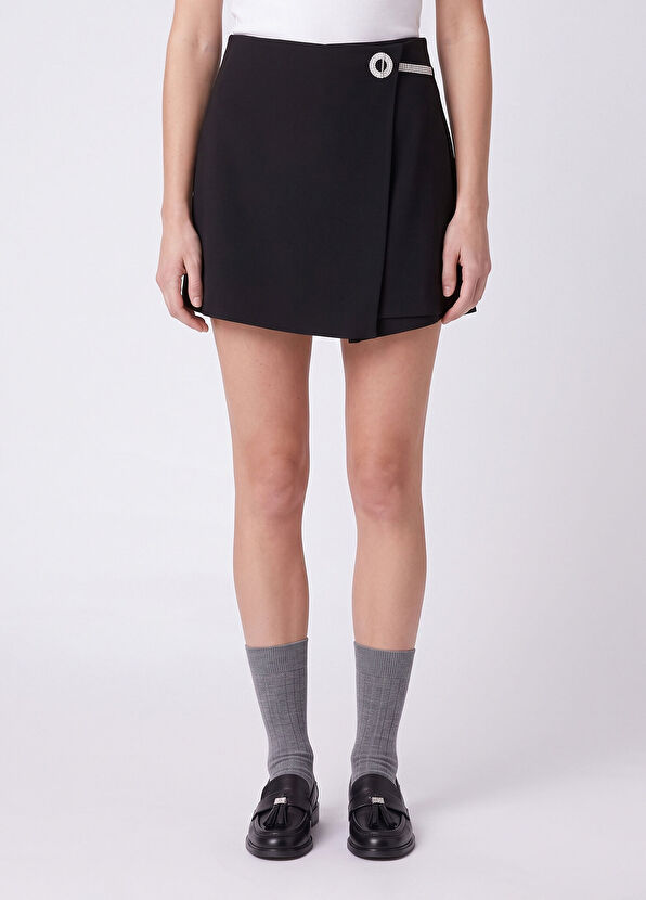 Beymen Club Mini Short Skirt With Black Stone Accessory Detail - 2