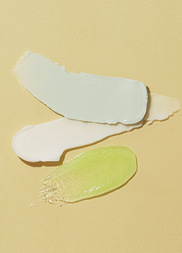 Voesh New York Mani In A Box Deluxe Green Tea Detox 3-Step Manicure Set - 4