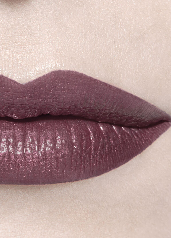 CHANEL Rouge Allure Laque Kalıcı Işıltılı Likit Ruj - 4