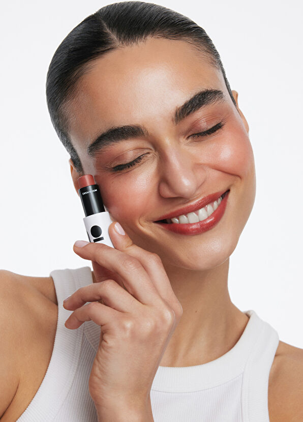 INO Beauty Scarlet - Soft & Moisturizing Lipstick & Blush 4.5Gr SPF30 (Pure Collagen) - 2