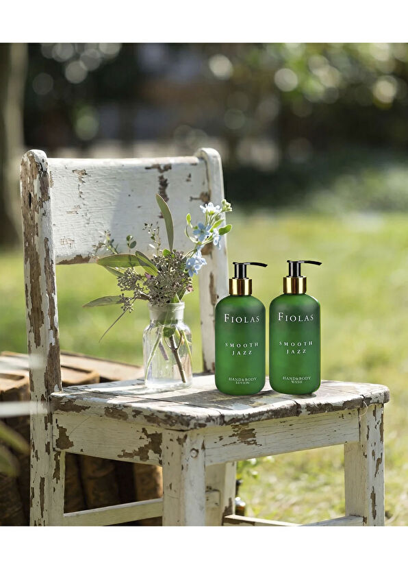 Fiolas Smooth Jazz Hand and Body Lotion 250 ml - 4