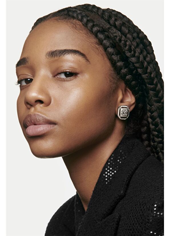 CHANEL N°1 De Chanel Revitalizing Foundation Bd91 30Ml - 4