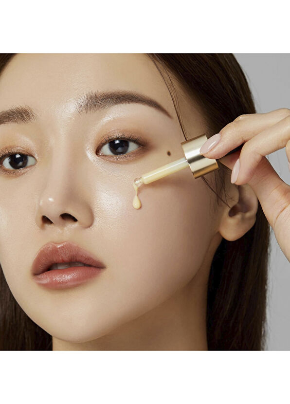 Medicube Deep Vita C Ampoule Koyu Leke ve İz Karşıtı Parlatıcı Saf C Vitamini Serumu 3 x 10 ml - 4