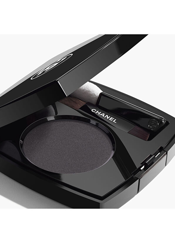 CHANEL Ombre Essentielle Eyeshadow 246 Bois Noir - 2