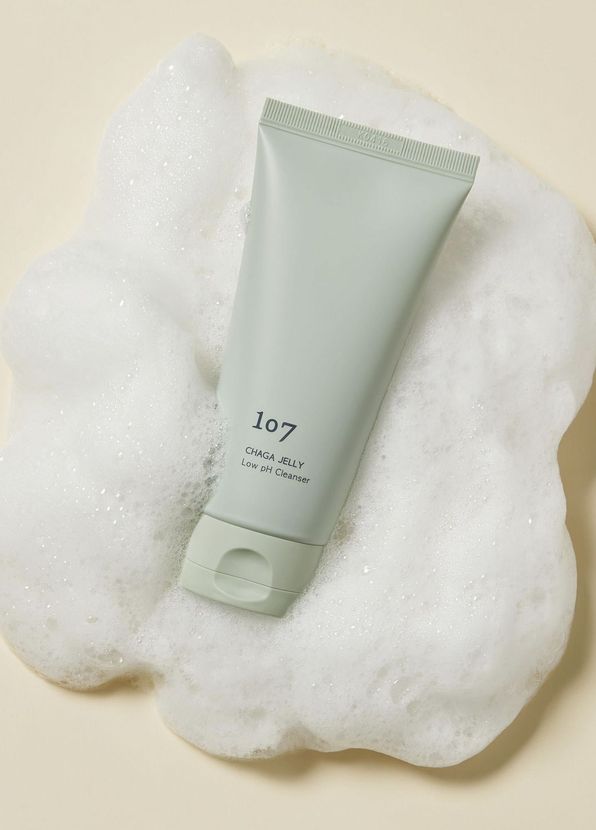 107 Chaga Jelly Low pH Facial Cleanser 120 ml - 2